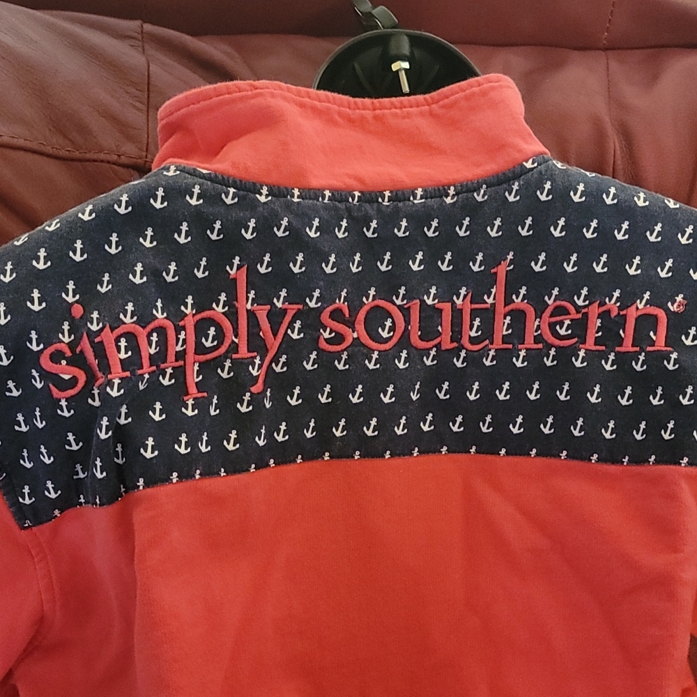 Simply Souther sweat shirt
